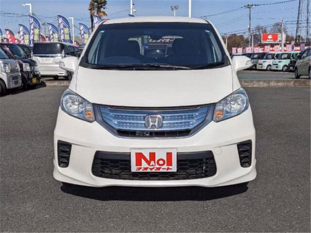 HONDA FREED