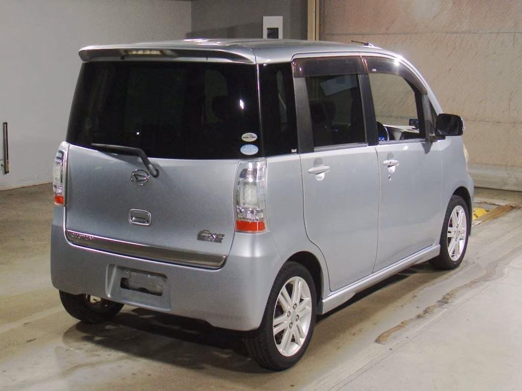 DAIHATSU TANTO EXE