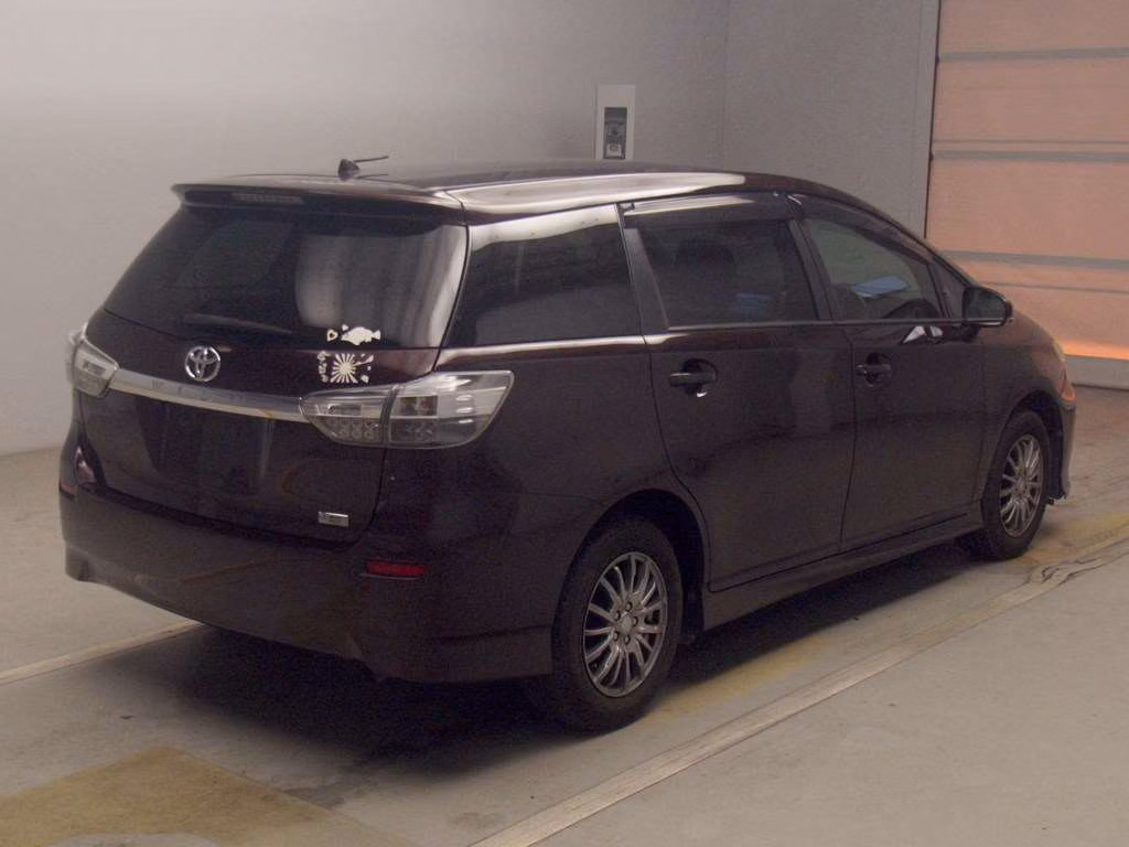 TOYOTA WISH