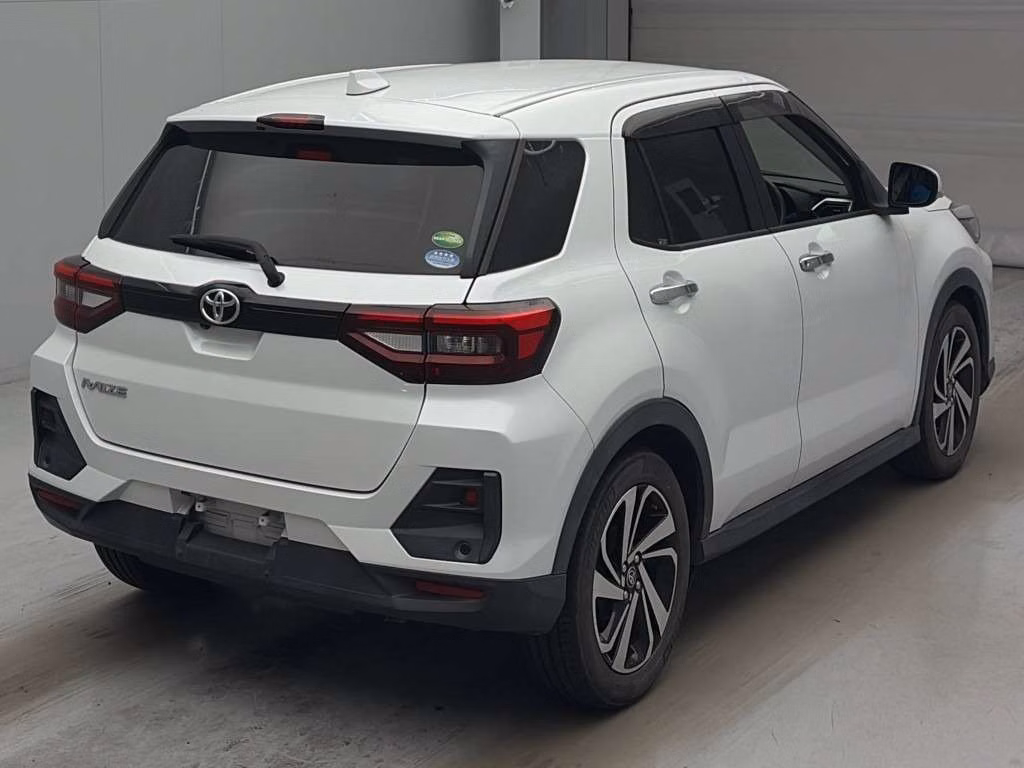 TOYOTA RAIZE