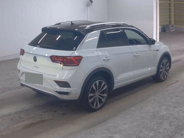 VOLKSWAGEN T-ROC