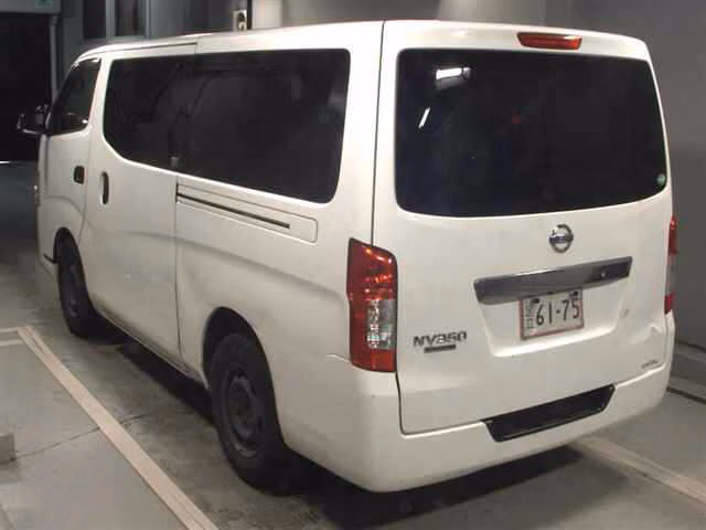 NISSAN NV350 CARAVAN
