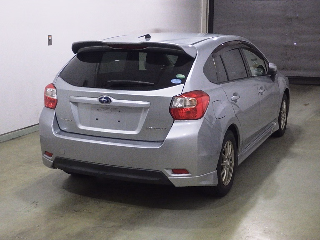 SUBARU IMPREZA