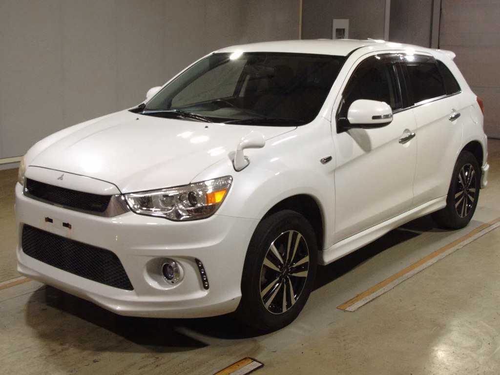 MITSUBISHI RVR