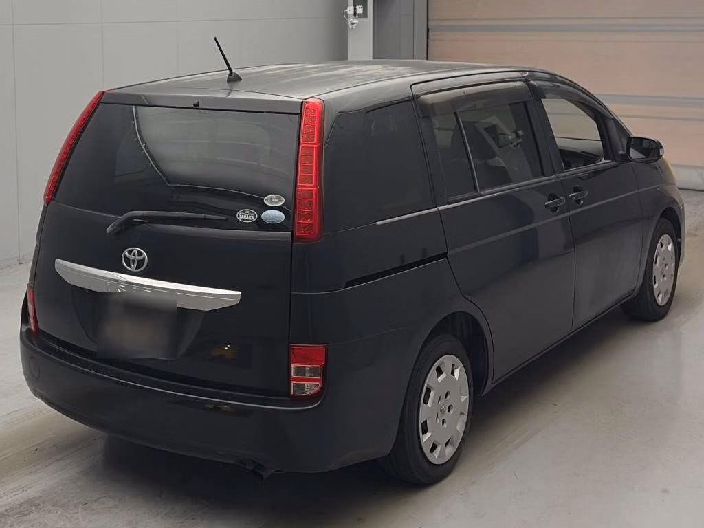TOYOTA ISIS