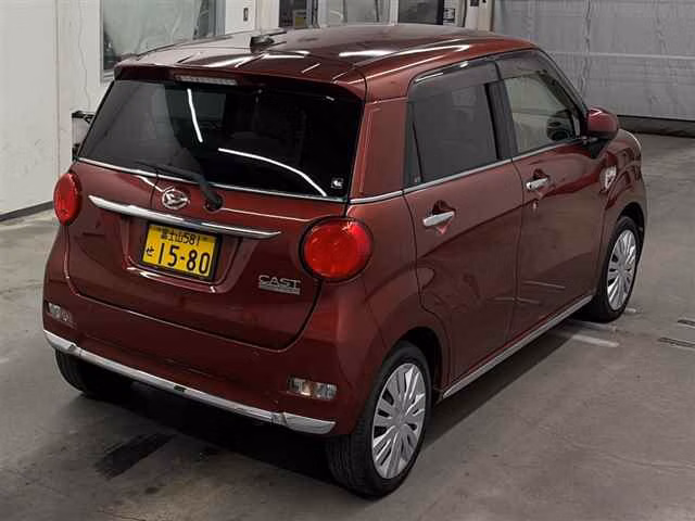 DAIHATSU CAST