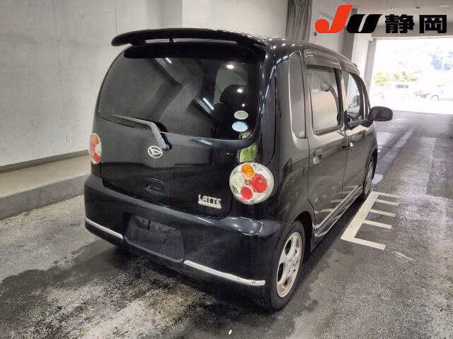 DAIHATSU MOVE LATTE