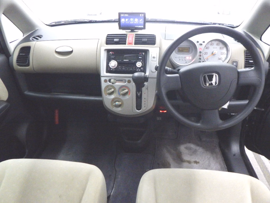 HONDA LIFE