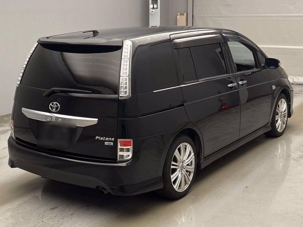 TOYOTA ISIS