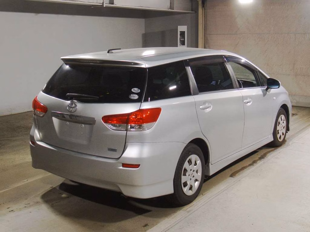 TOYOTA WISH