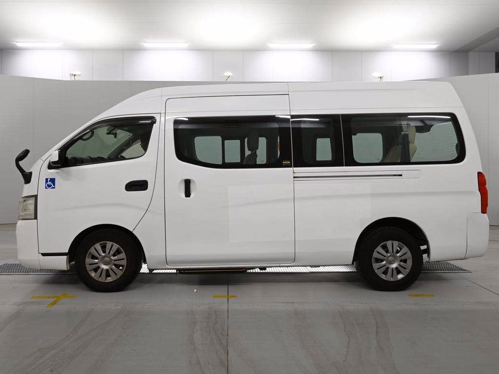NISSAN NV350 CARAVAN
