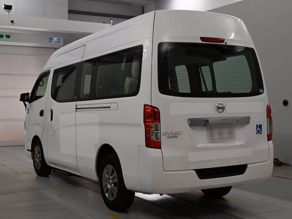 NISSAN NV350 CARAVAN
