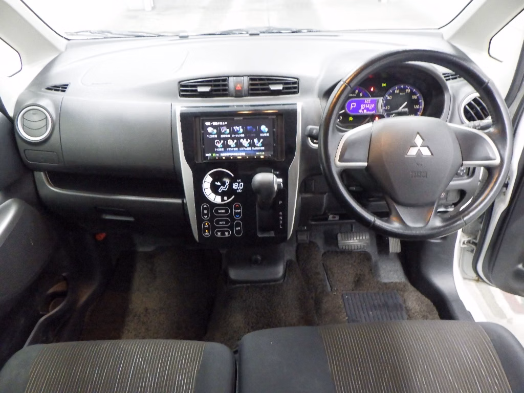 MITSUBISHI EK CUSTOM