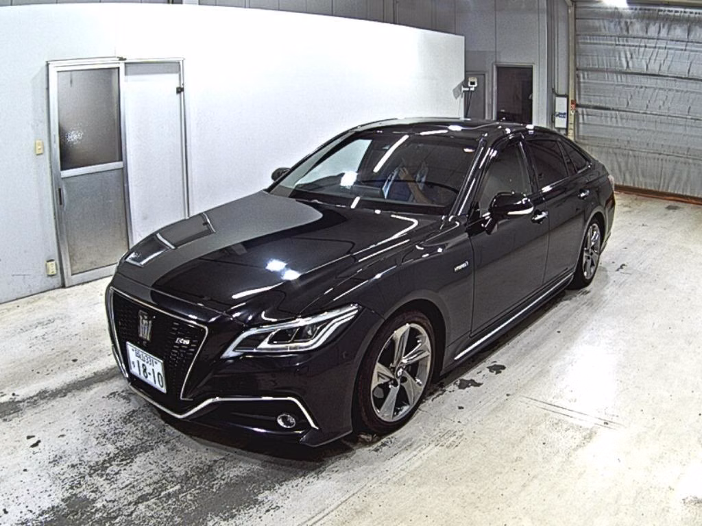 TOYOTA CROWN