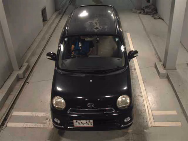 DAIHATSU MOVE LATTE