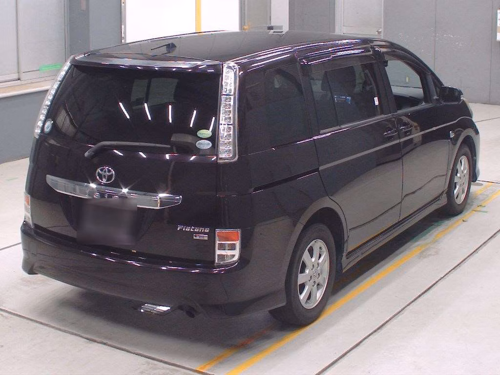 TOYOTA ISIS