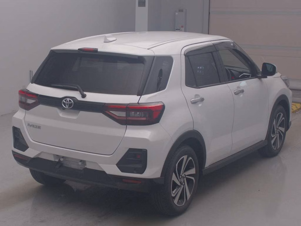 TOYOTA RAIZE