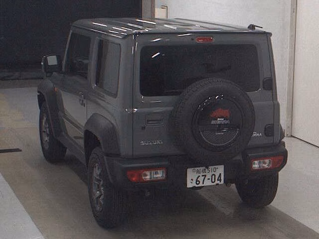 SUZUKI JIMNY SIERRA