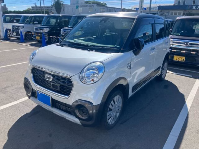 DAIHATSU CAST