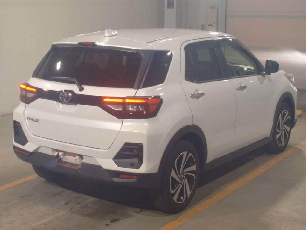 TOYOTA RAIZE