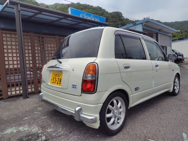 DAIHATSU MIRA GINO