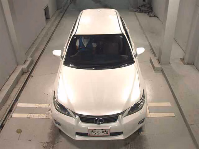 LEXUS CT200H