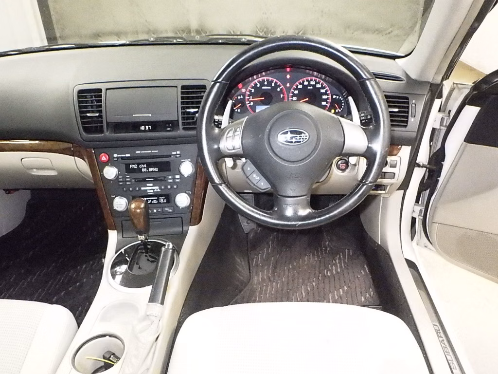 SUBARU LEGACY