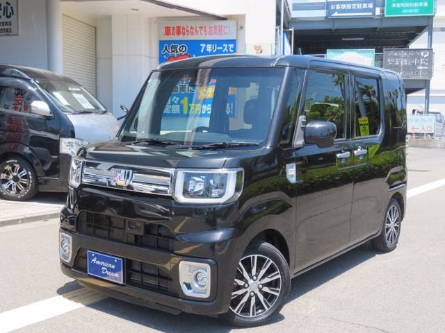 DAIHATSU WAKE