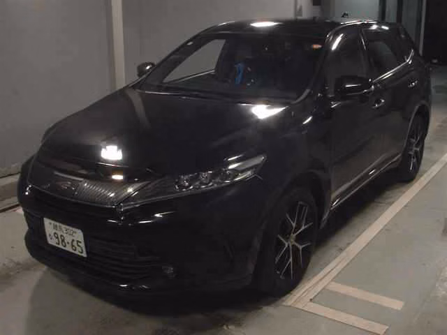 TOYOTA HARRIER