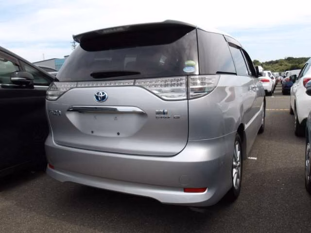 TOYOTA ESTIMA