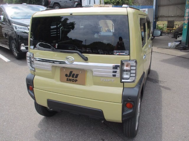 DAIHATSU TAFT