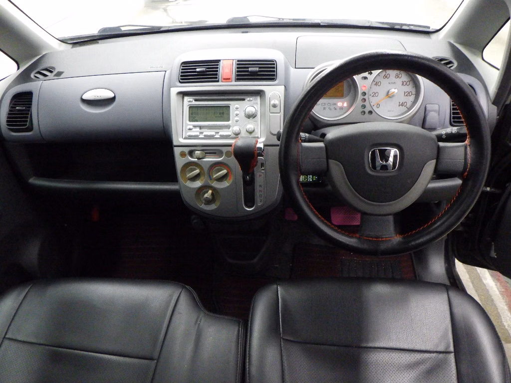 HONDA LIFE