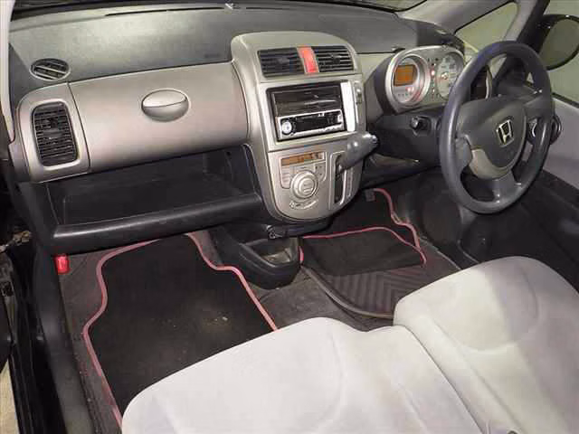 HONDA LIFE