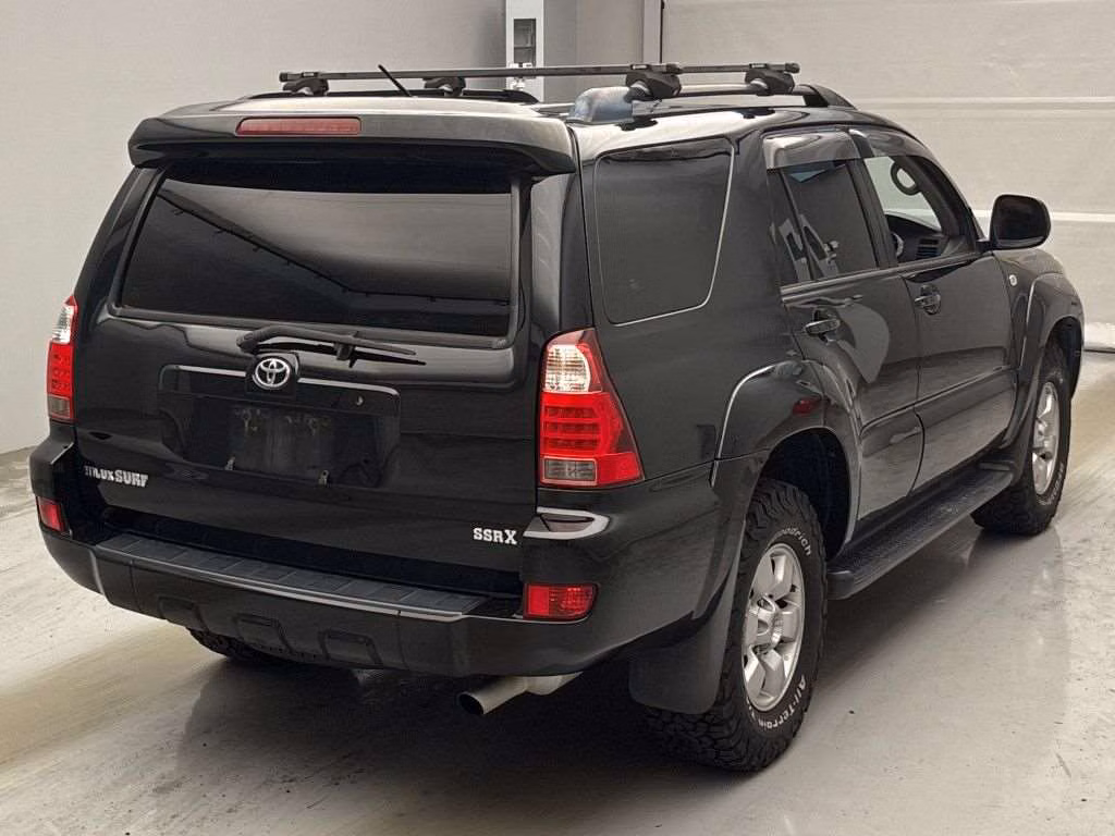 TOYOTA HILUX SURF