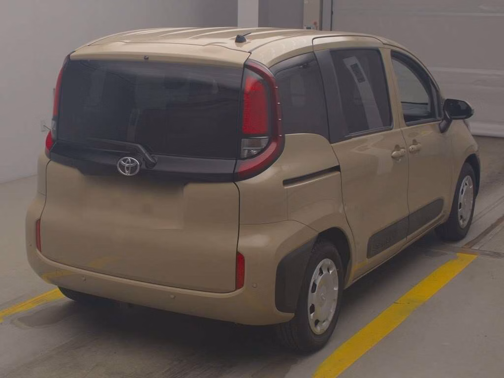 TOYOTA SIENTA