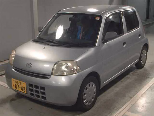 DAIHATSU ESSE