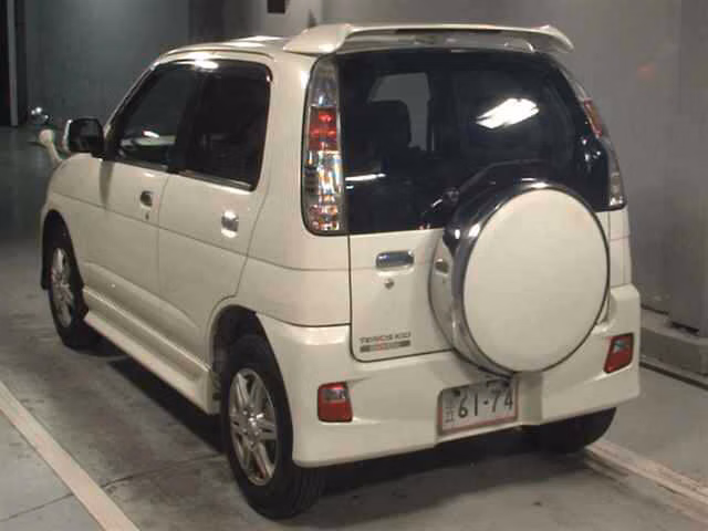 DAIHATSU TERIOS KID