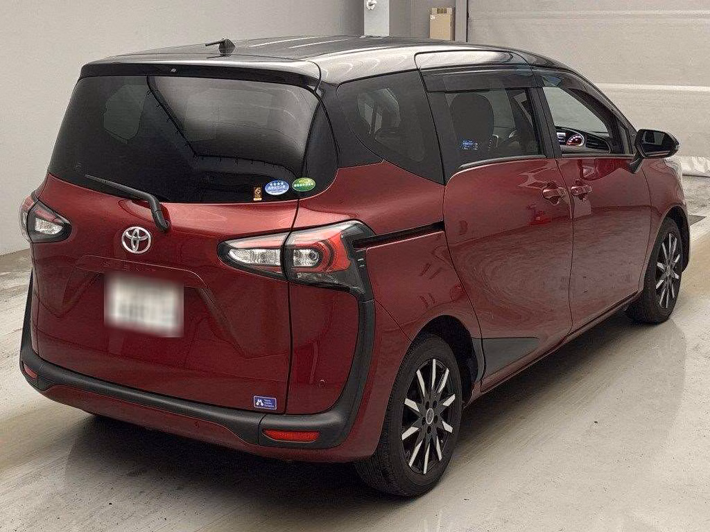 TOYOTA SIENTA