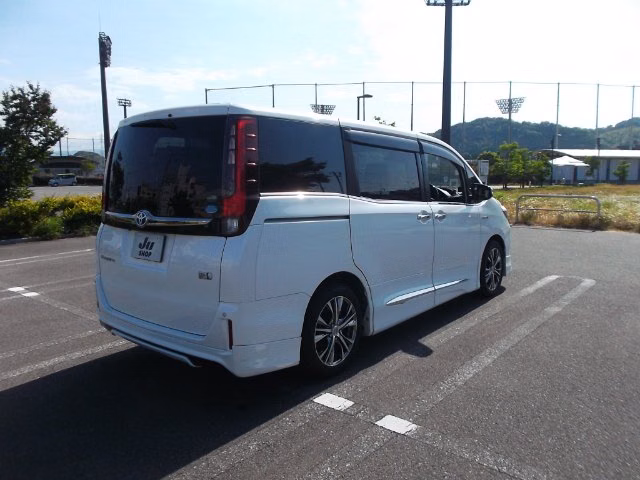 TOYOTA ESQUIRE