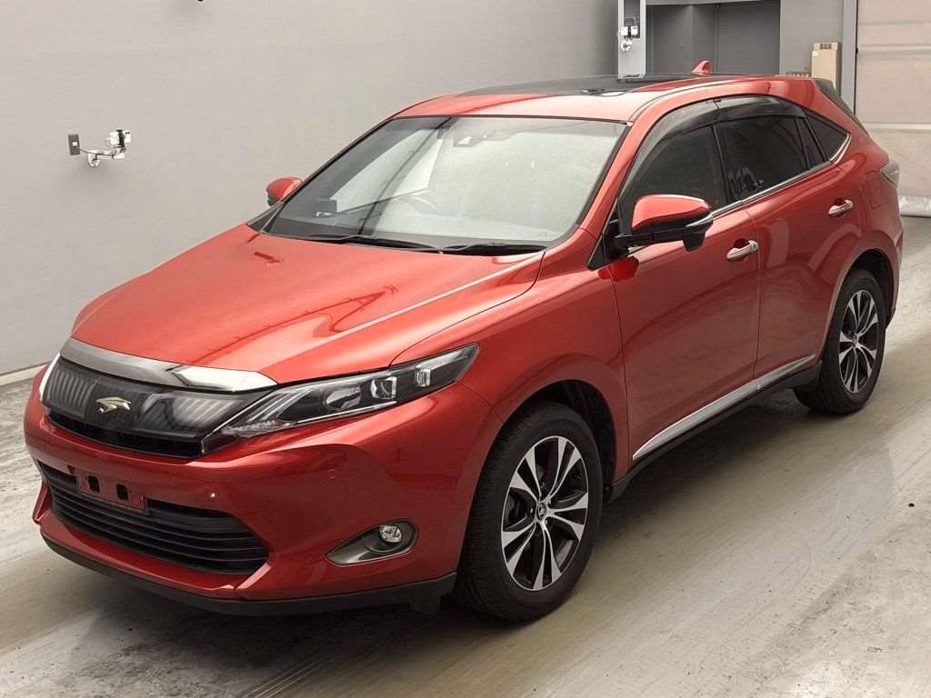 TOYOTA HARRIER