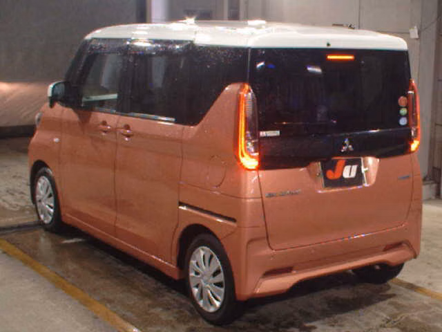 MITSUBISHI EK SPACE