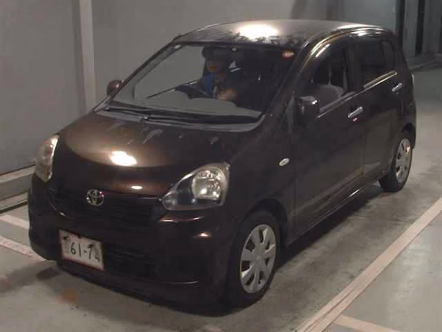 TOYOTA PIXIS EPOCH