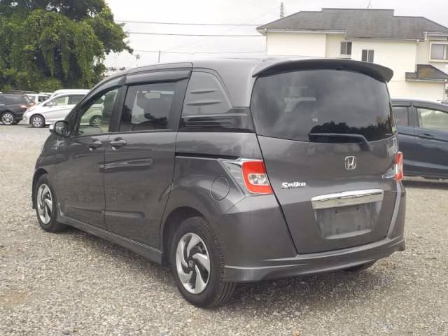 HONDA FREED