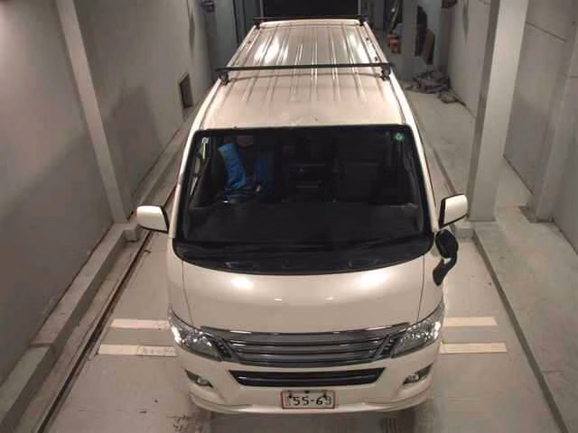 NISSAN NV350 CARAVAN