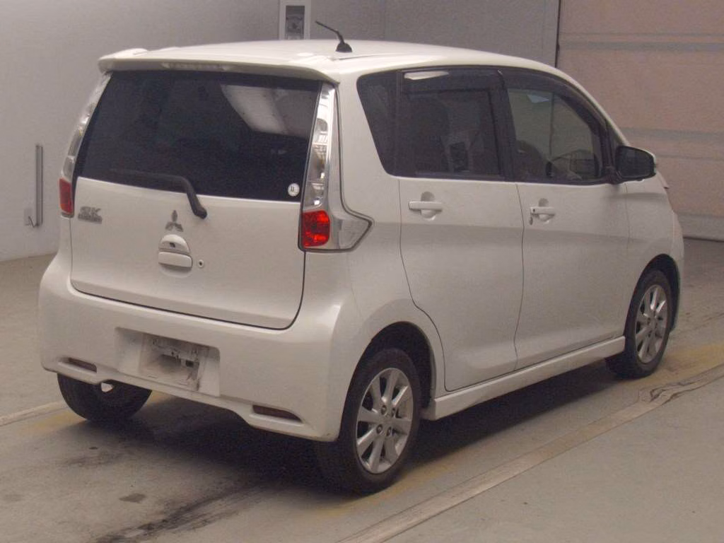 MITSUBISHI EK CUSTOM