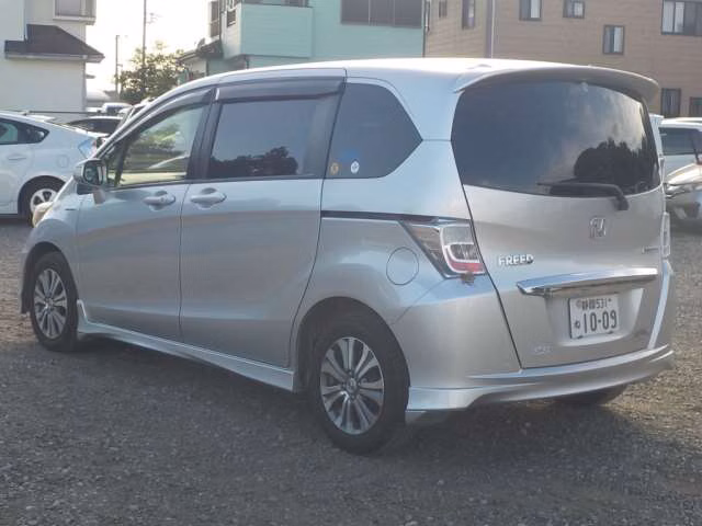 HONDA FREED