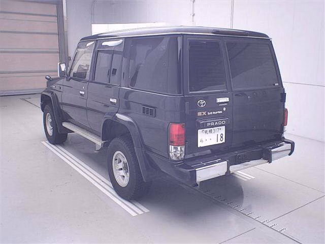 TOYOTA LAND CRUISER PRADO