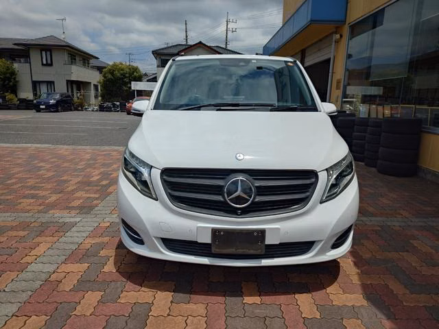 MERCEDES-BENZ V-CLASS