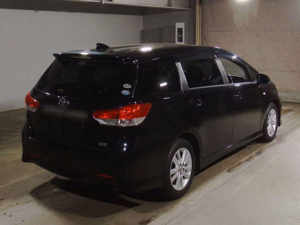 TOYOTA WISH