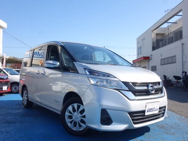 NISSAN SERENA